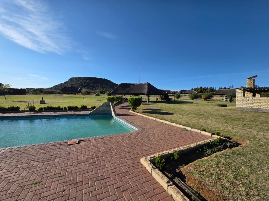 38 Bedroom Property for Sale in Paul Roux Free State